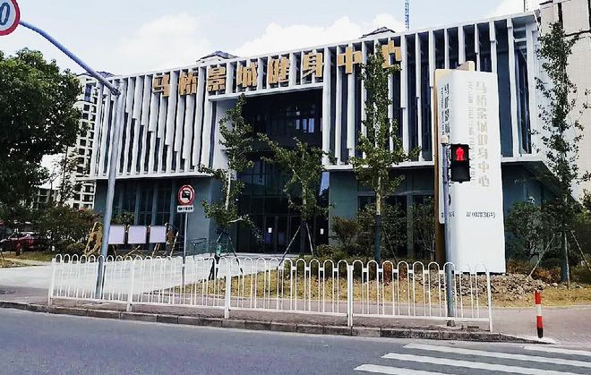 游泳馆、健身中心、健身步道……这里全都有丨来运动吧