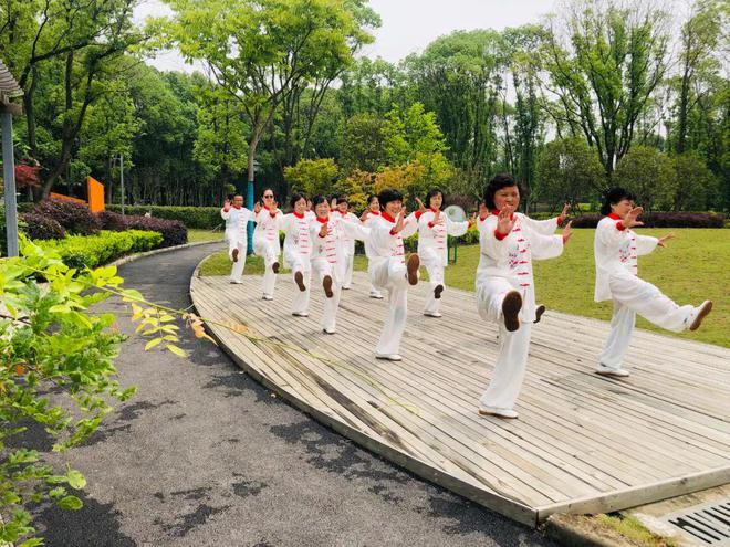 游泳馆、健身中心、健身步道……这里全都有丨来运动吧(图4)