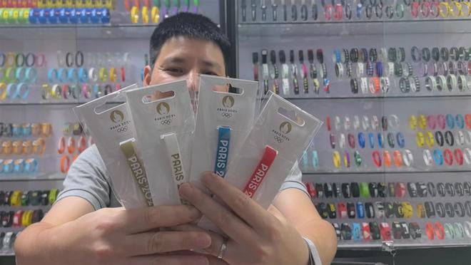 义乌小商品“出征”巴黎奥运会商家：100万个奥运手环已分两批运至巴黎(图4)