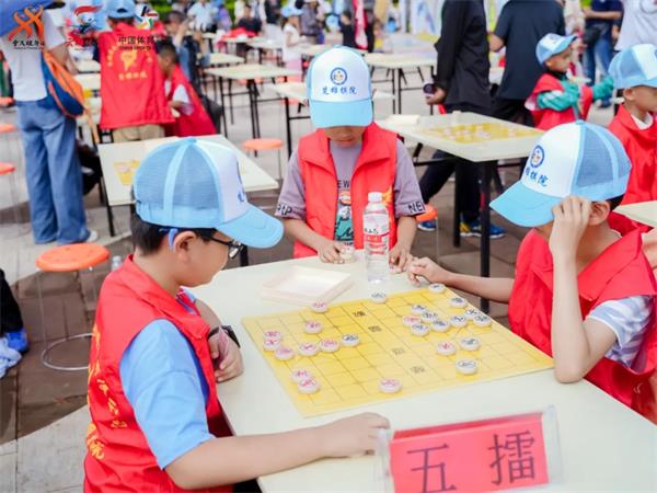 与奥运同行与健康相伴丨2024年“全民健身日”云南省主会场在火城楚雄盛大启动点燃“勤锻炼”健身热潮(图7)