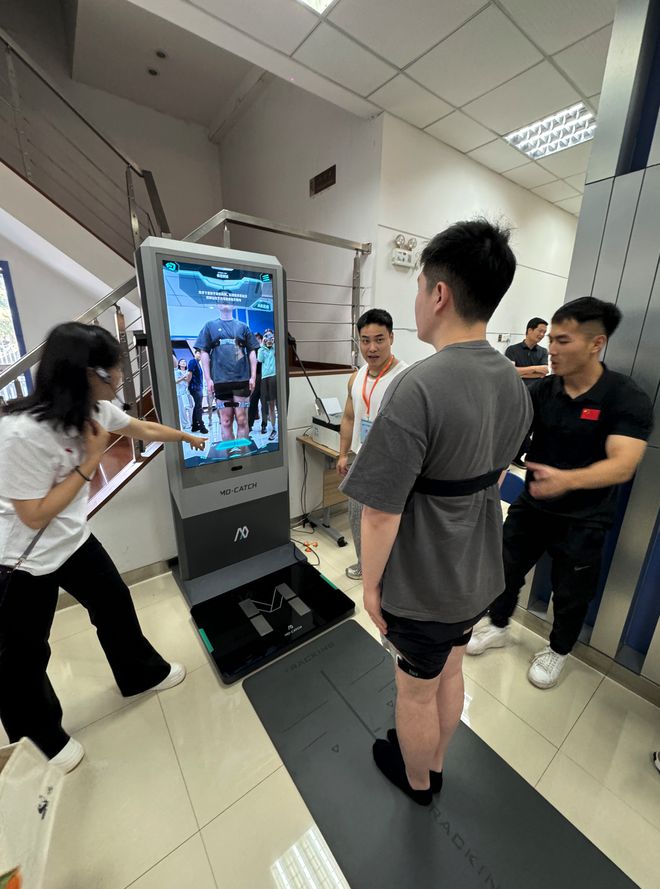 追光｜健身“Buff”已加载健康中国“动”不停(图2)