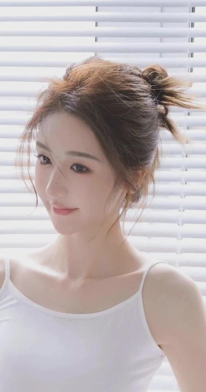 好大⋯好长⋯好紧⋯爽小太后V(图1)