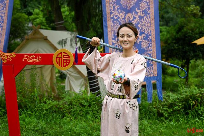 非遗步打球将以展演形式亮相成都世运会带来球衣、球杆等展品超10种(图1)